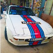 KIT DECO MARTINI PORSCHE 944 - Le Mans Stripe + numéro de course au choix UNIVERSEL : adaptable tout type véhicule