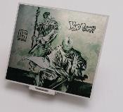 KYO ITACHI & DOE SMITH - METAL GEAR - ALBUM CD /DIGI METAL PACK : CARTON + PLAQUES METALLIQUE ( Sérigraphié ) + COLLECTORS GOODIES