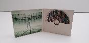 KYO ITACHI & DOE SMITH - METAL GEAR - ALBUM CD /SHEET METAL CARTON + PLAQUES METALLIQUE ( Sérigraphié ) + COLLECTORS GOODIES